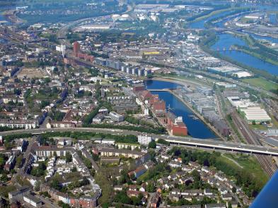 Duisburger Innenhafen 